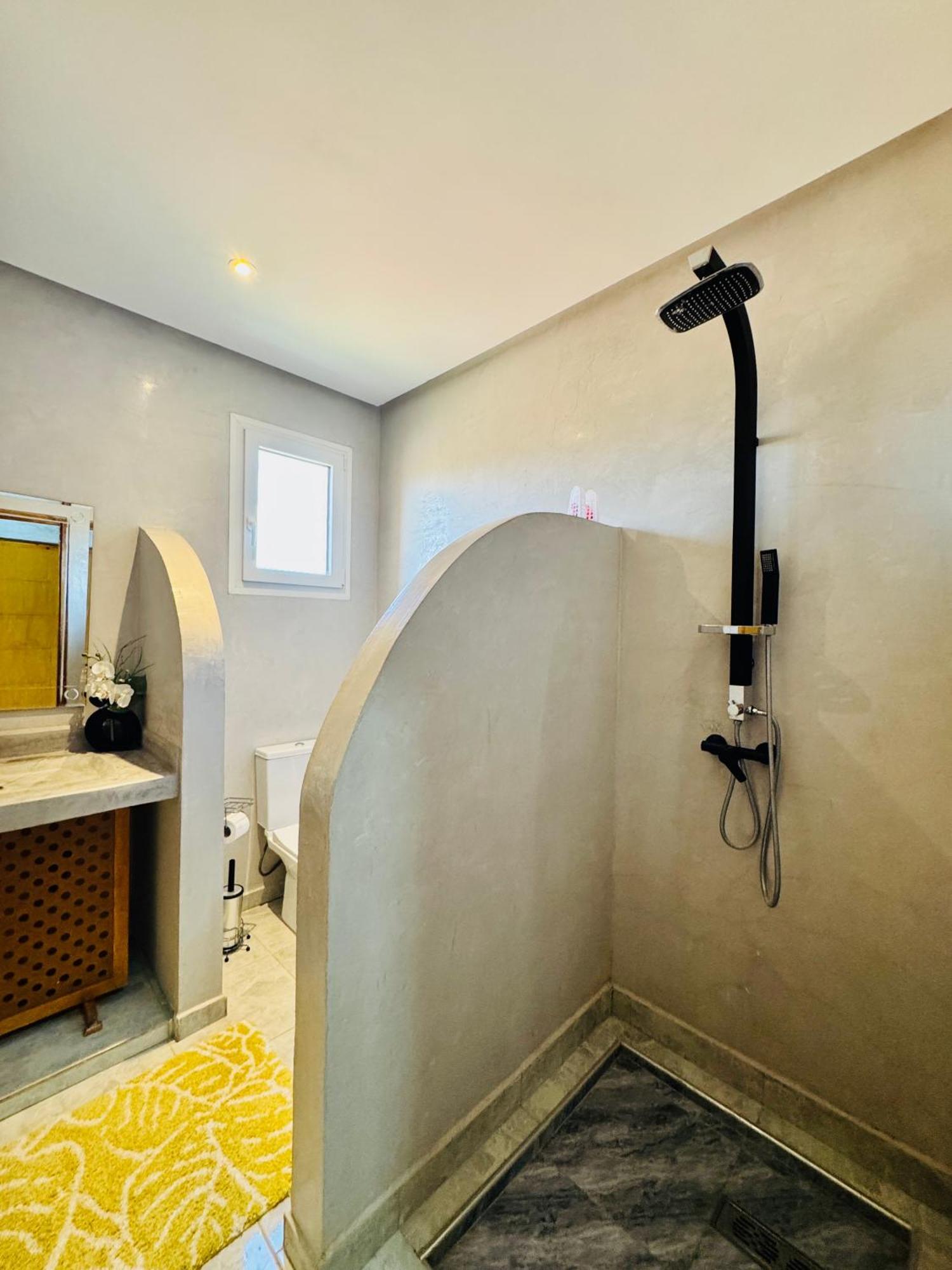 Peaceful Pool Villa Tizfrit 外观 照片
